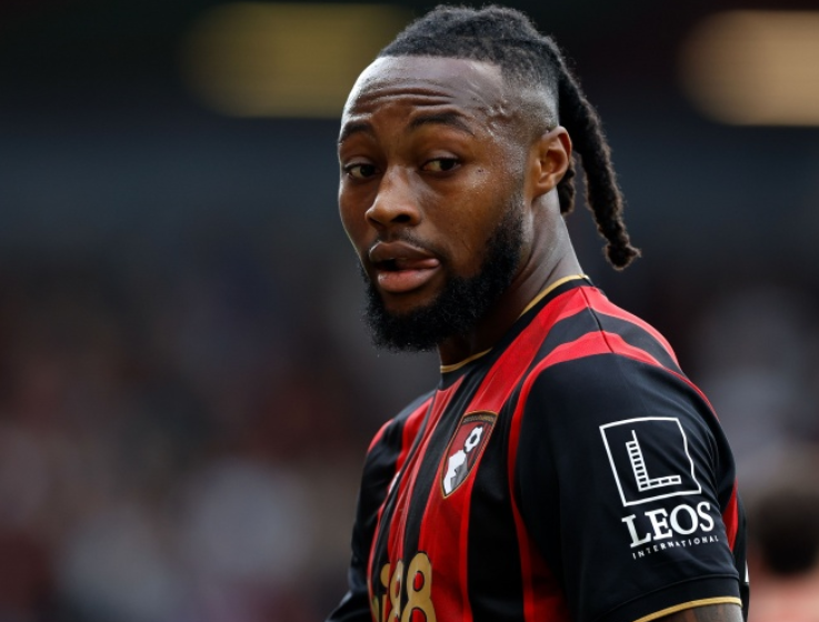 曼城冬窗轉(zhuǎn)會動態(tài)：引援、出售與租借的多面布局