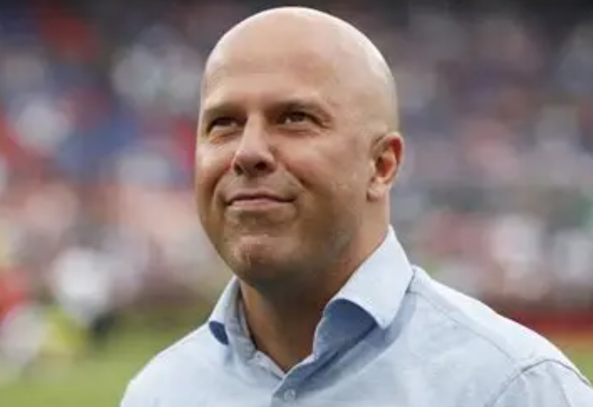 利物浦賽季困境與前景：競(jìng)爭(zhēng)、信任與變革的交織