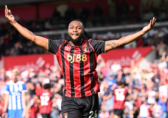 聯(lián)賽杯半決賽首回合：塞梅尼奧融入曼城，暢談比賽感受