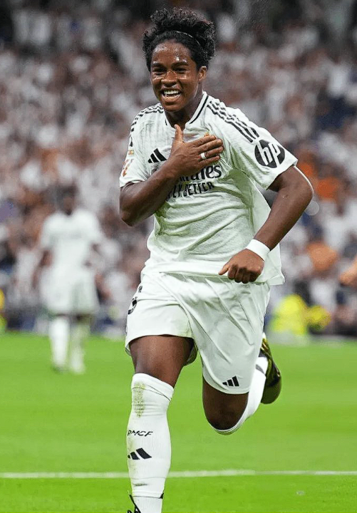 埃斯特旺與恩德里克：昔日隊友閃耀五大聯(lián)賽，今朝各展鋒芒