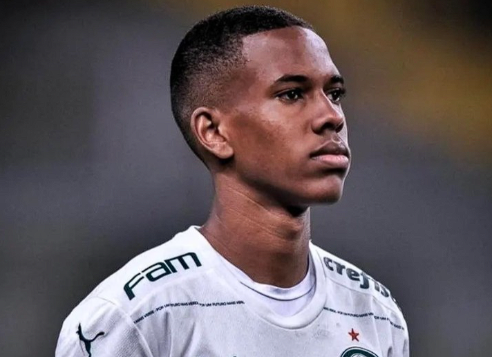 埃斯特旺與恩德里克：昔日隊友閃耀五大聯(lián)賽，今朝各展鋒芒